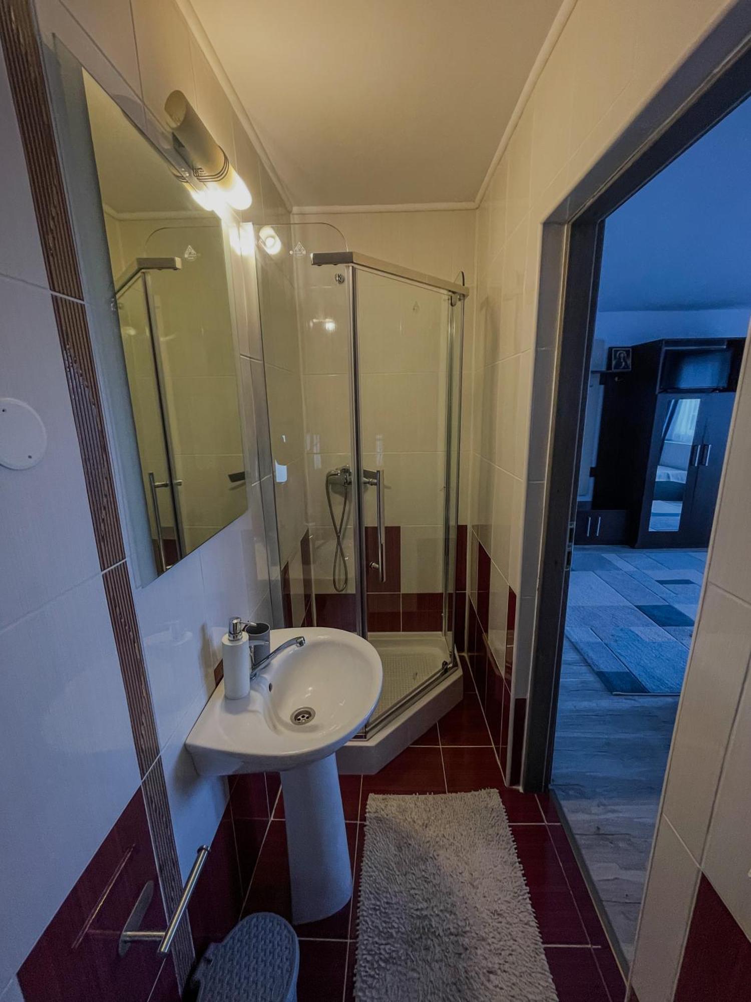 Casuta Cu Dumbrava Apartment Bran  Exterior photo